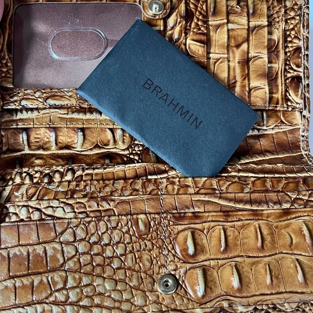 Brahmin Ady Teak Melbourne Croc Embossed Leather Wallet NWT - Image 4
