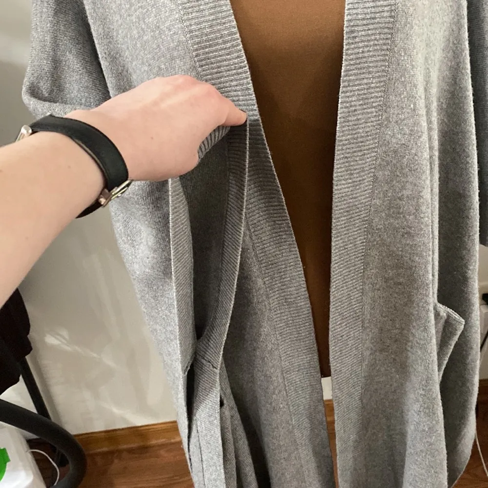 Aritzia Golden by TNA Roohan grey alpaca wool blend sweater poncho size XXS / XS Gray - Image 12