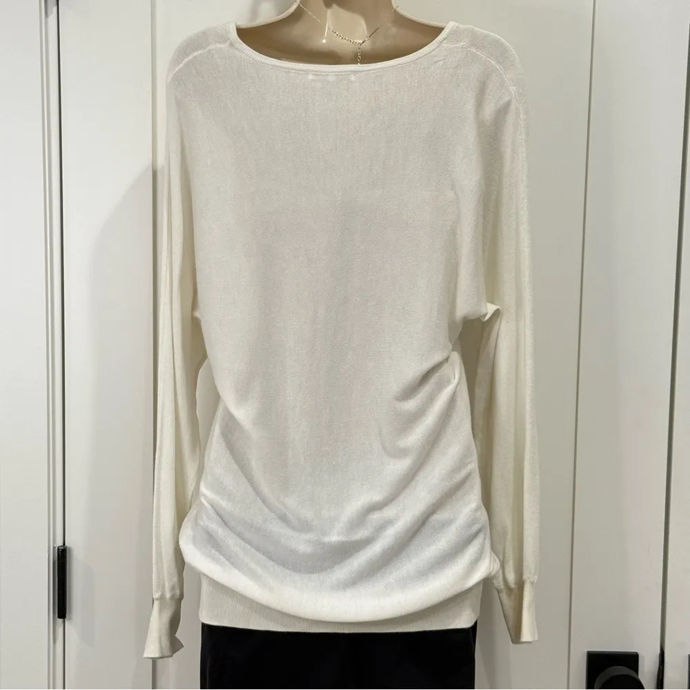 Minnie Rose Silk Sweater V Neck Coastal Bloused Chic Quiet Luxury White Size XS - Image 4