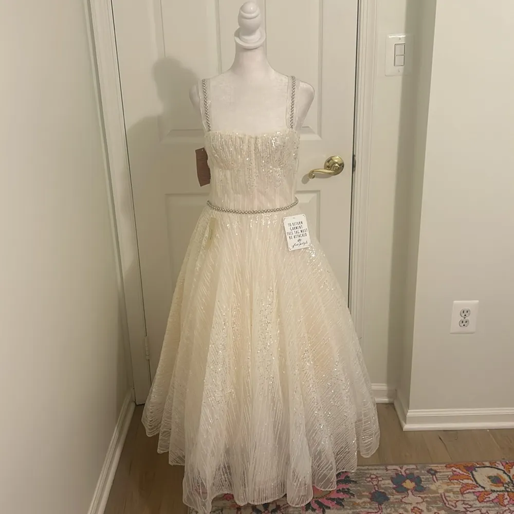 Bronx and Banco Mademoiselle Bridal Midi Dress NWT Size Medium - Image 7