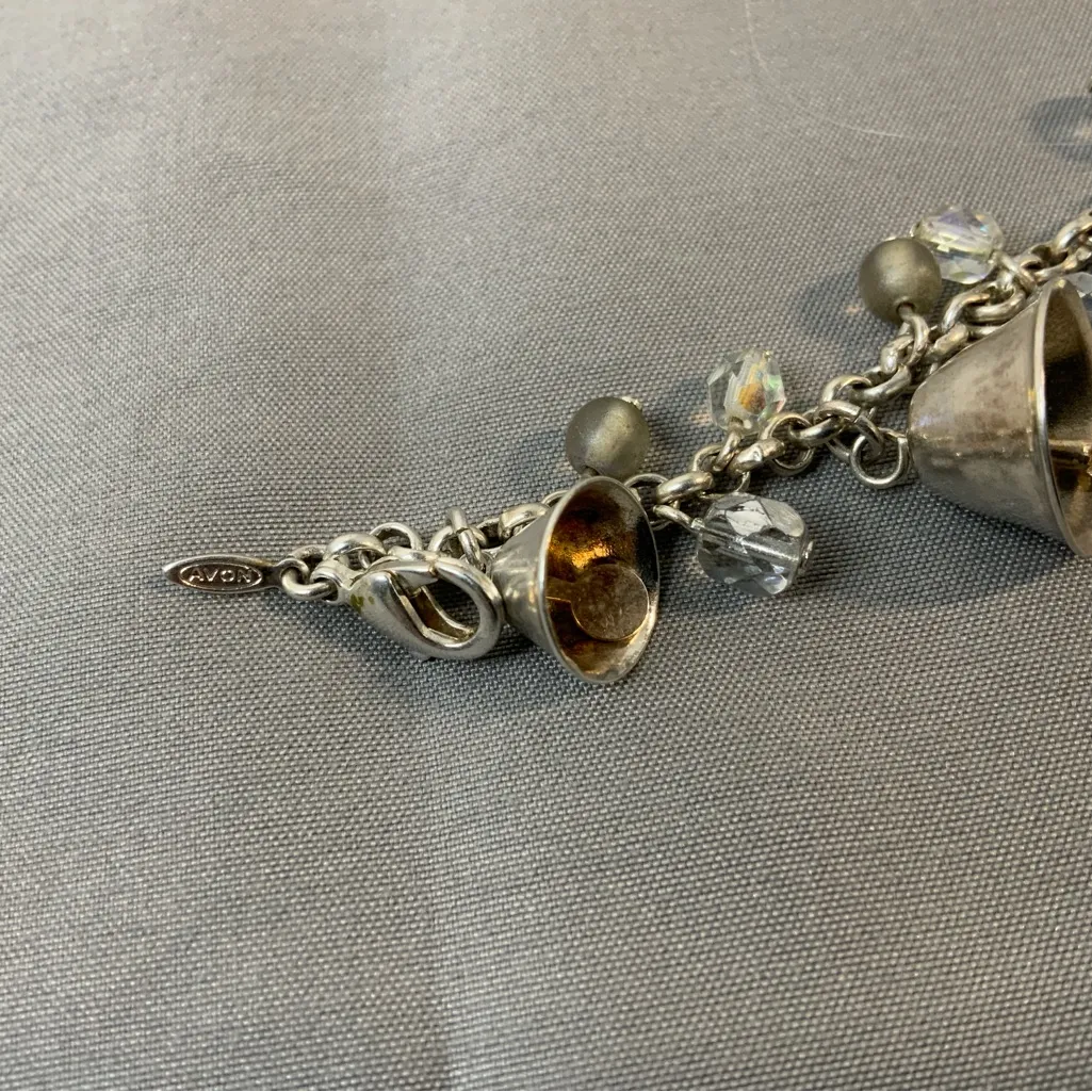 Vintage Jingle Bell Charm Bracelet, Silvertone, Avon, frosted glass beads 8” Silver - Image 4
