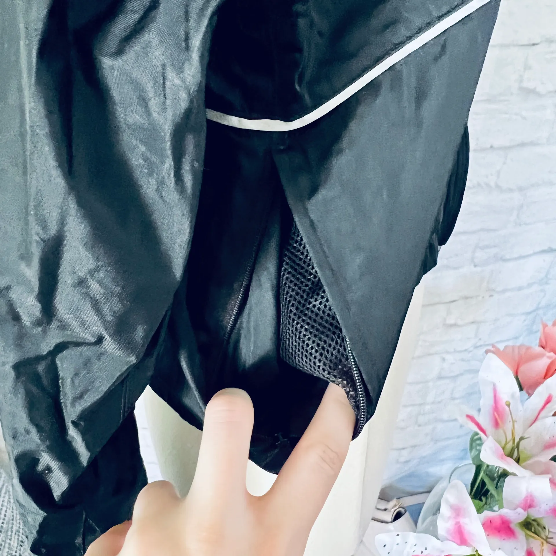 Windbreaker - Image 12