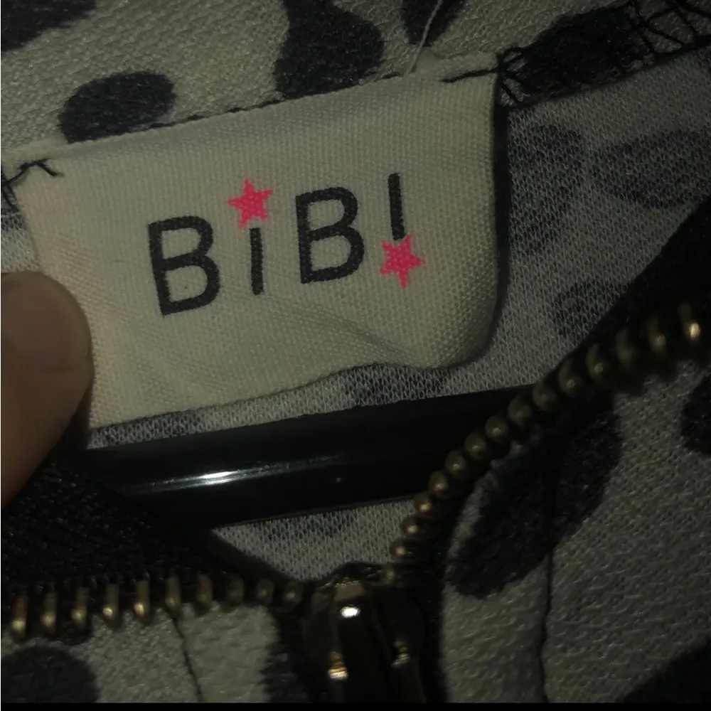 Lightweight t - Image 2