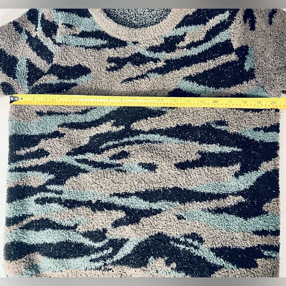 cozy chick Seaside Pullover Camo long sleeve M - Image 5