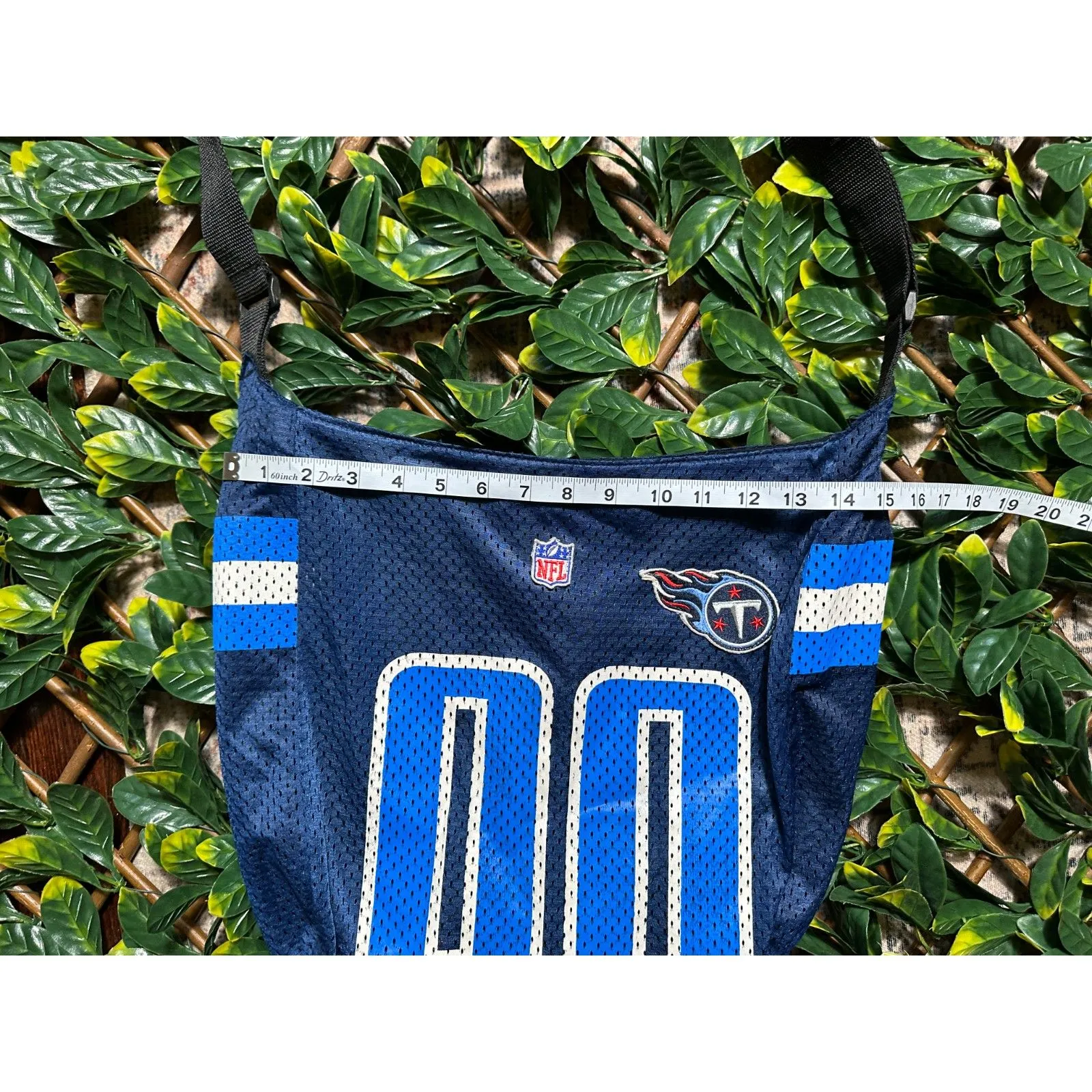 NFL Tennessee Titans Crossbody Bag - Image 4