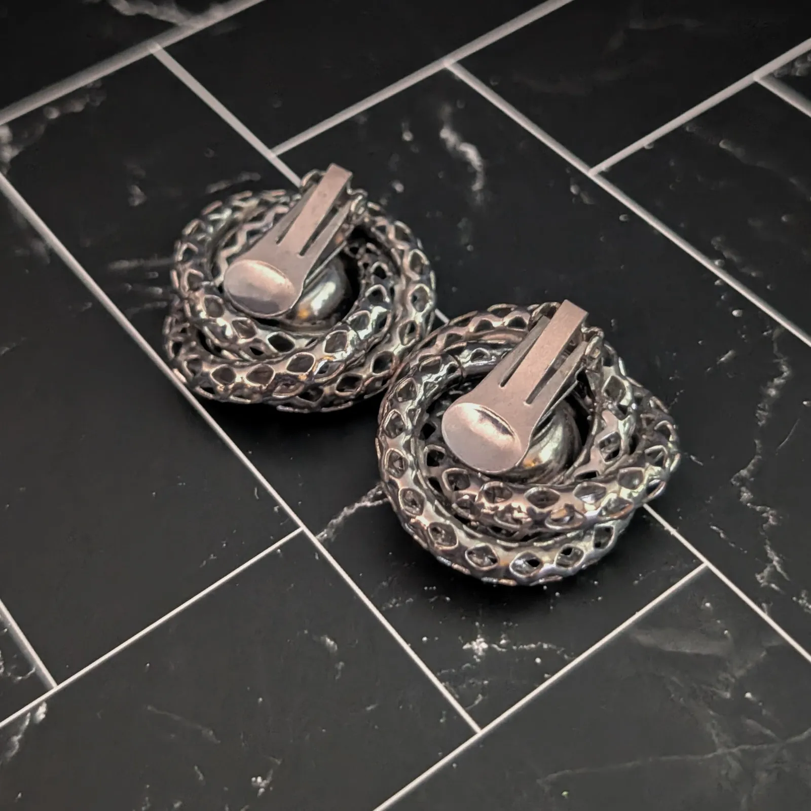 Vintage Clip On Earrings Extra Large Chunky Blue Gem, Dark Silver Tone Statement - Image 5