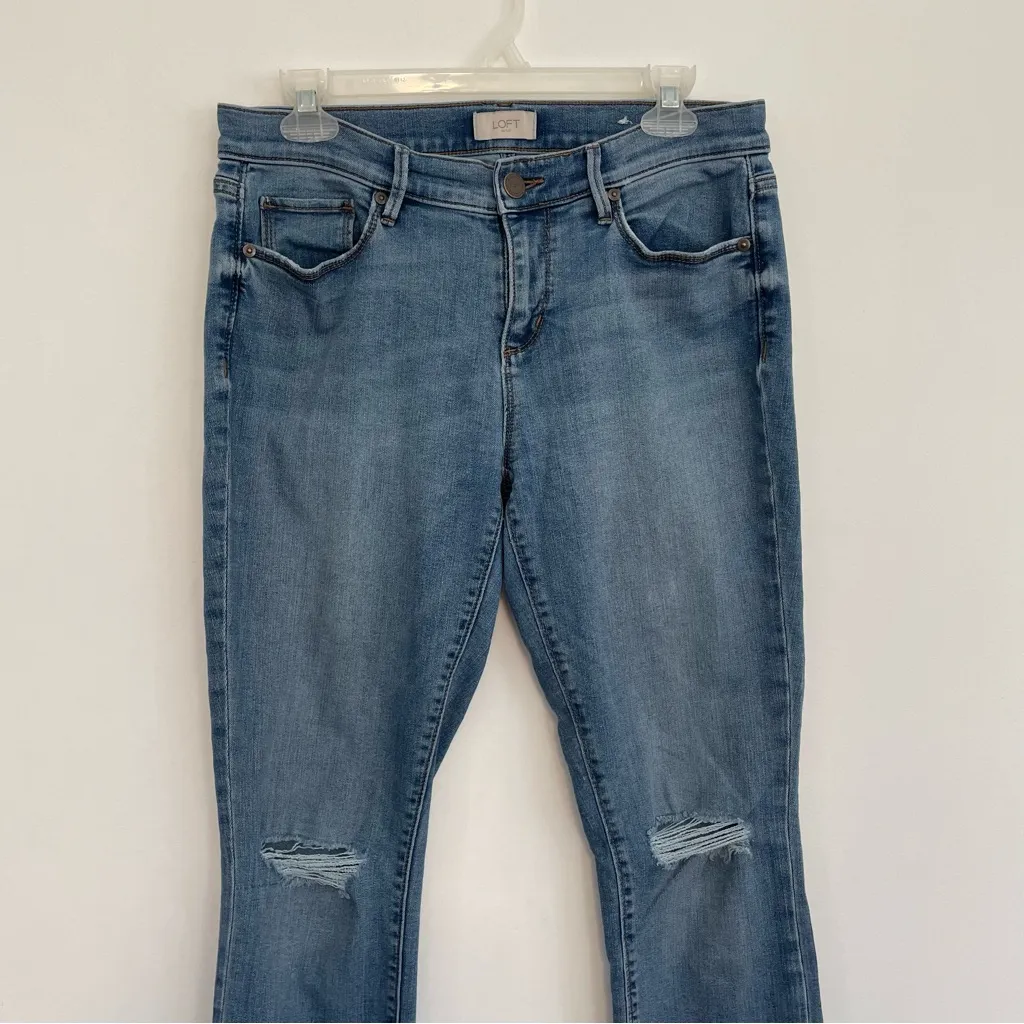 ANN TAYLOR LOFT Outlet Modern Skinny Jeans Medium Wash Ripped Rips Distressed 6 - Image 4