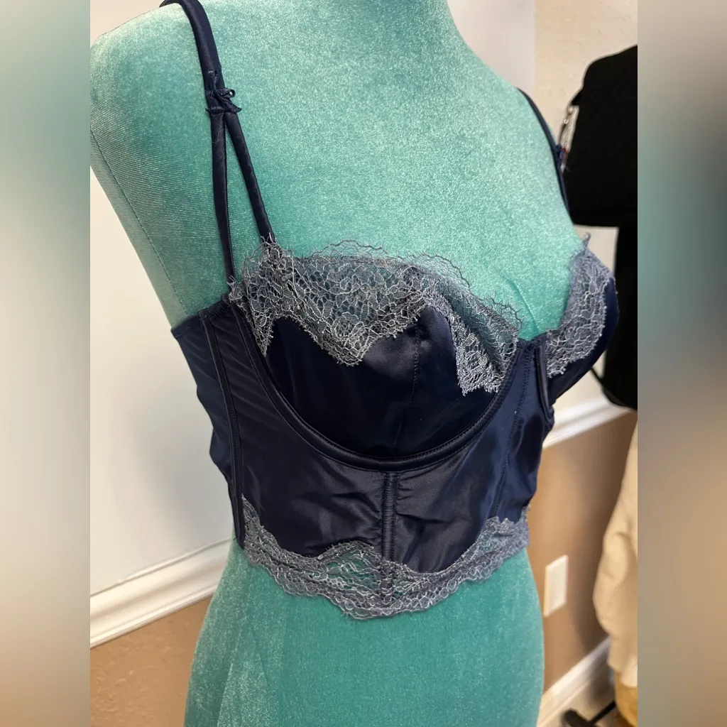 Victoria’s Secret Dream Angels‎ Wicked Unlined Balconette Satin Corset Bra – 34C - Image 2