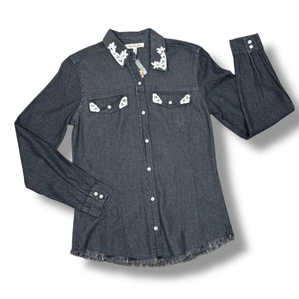True Freedom Lace Trim Raw Edge Denim Button‎ Up Shirt Gray Black Small - Image 12