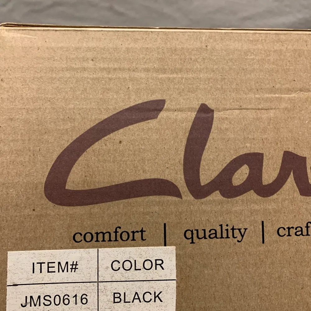 Clark’s black suede women’s slide in/open slippers sz 7M New in Box with no tags - Image 4