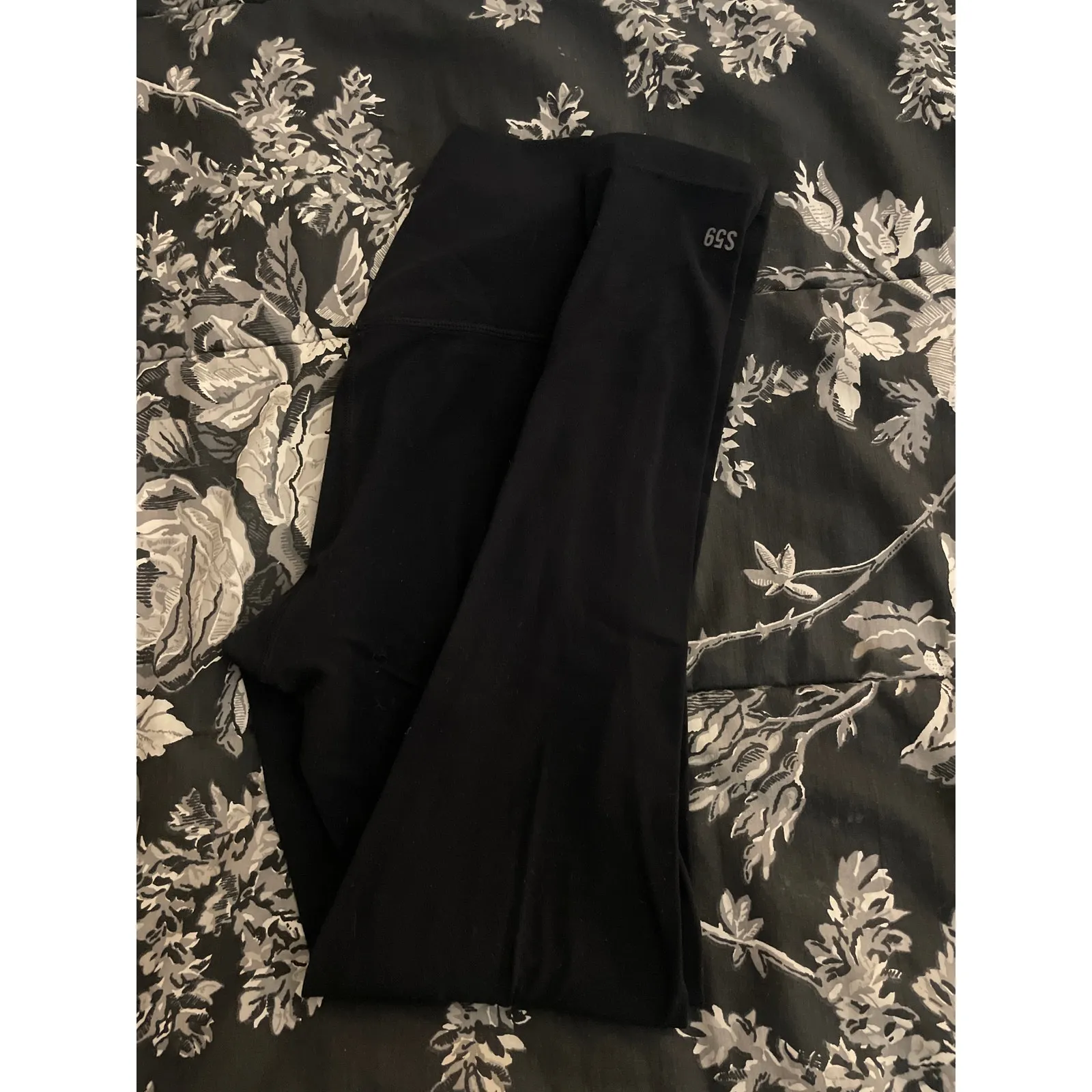 SPLITS 59 High Waist Black Legging Size Medium M Anthropologie Revolve Yoga - Image 4