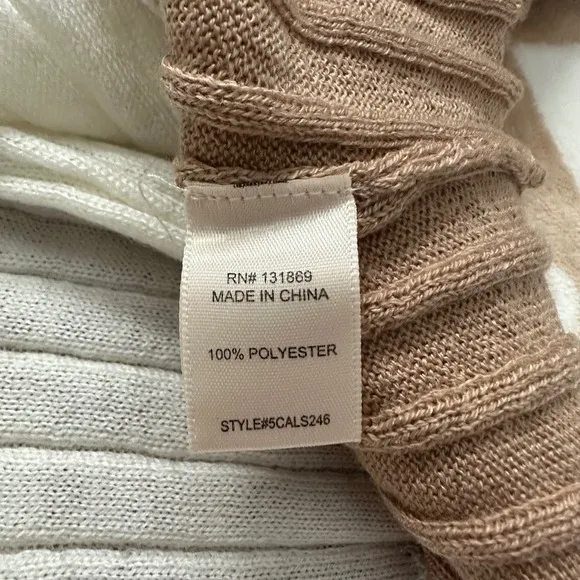 NWT Charmed Hearts Color Block Ribbed Knit Long Sleeve Crop Top Size Medium - Image 7