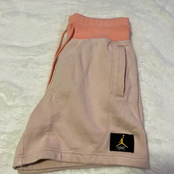 Jordan Lounge  shorts - Image 2