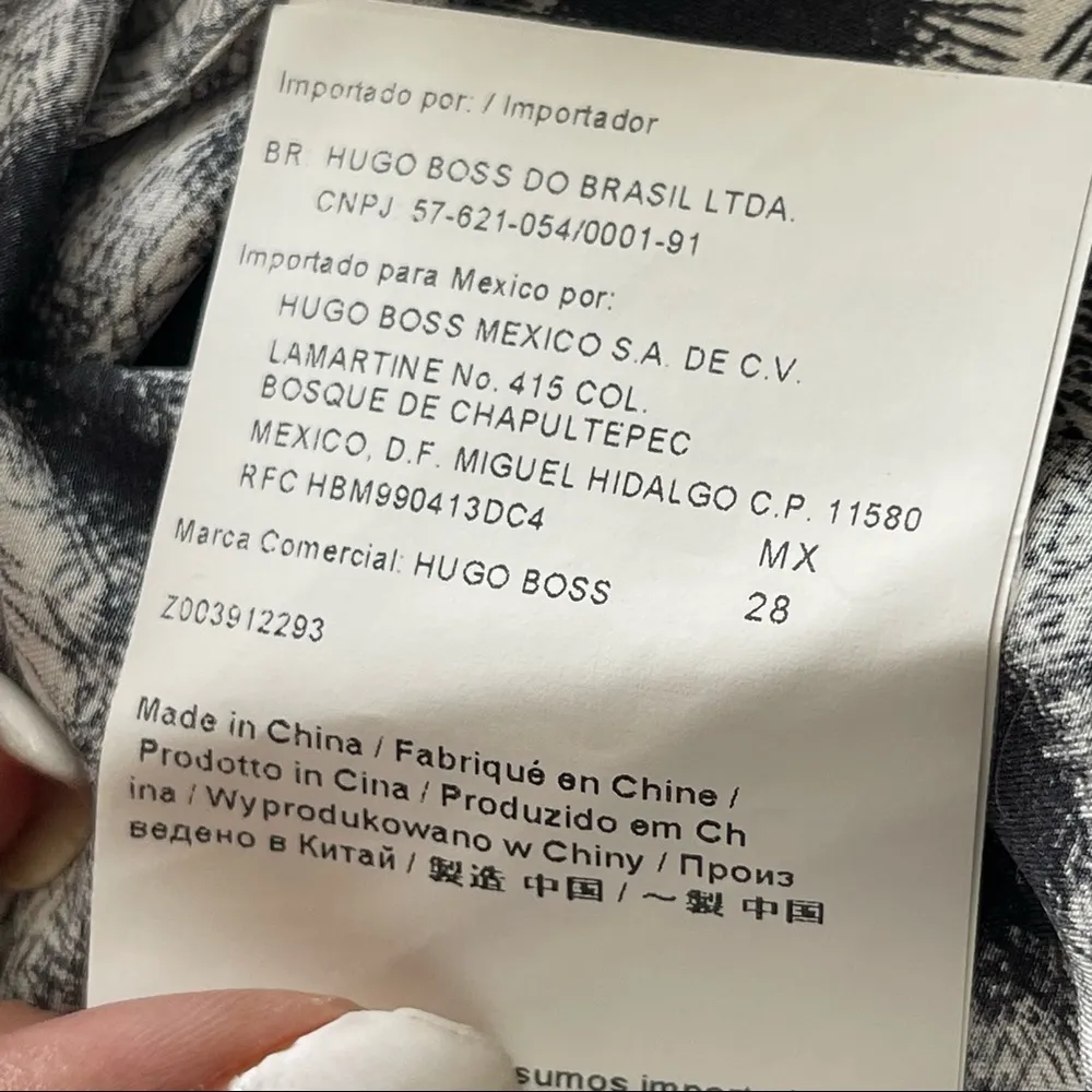 HUGO BOSS | 100% Silk Black and White Tank Top Blouse Sz 6 - Image 62