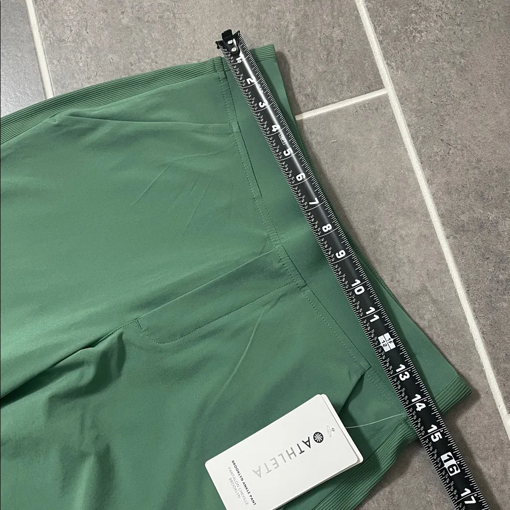 Athleta  Brooklyn Ankle Pants size 4 - Image 4