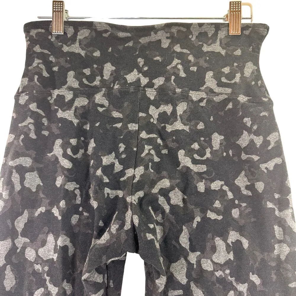 Yummie Camo Camouflage Talia Cropped Capri Shaping Leggings Size Large Black - Image 4