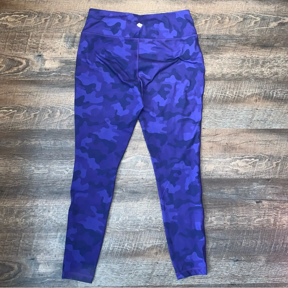 ZELOS Motion Below Ankle Leggings Purple Camouflage Print Size Large - Image 2