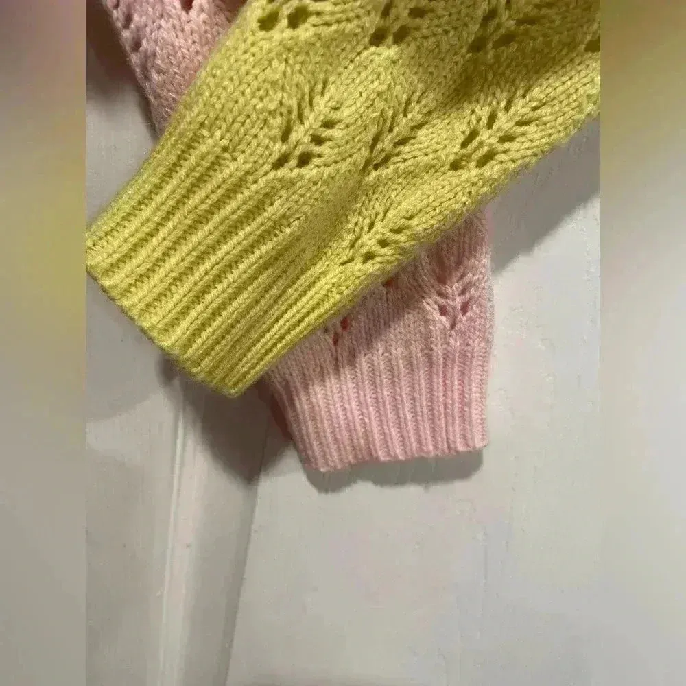 Cotton Emporium Cropped Open Knit Color Block V Neck Button Cardigan Size M - Image 2