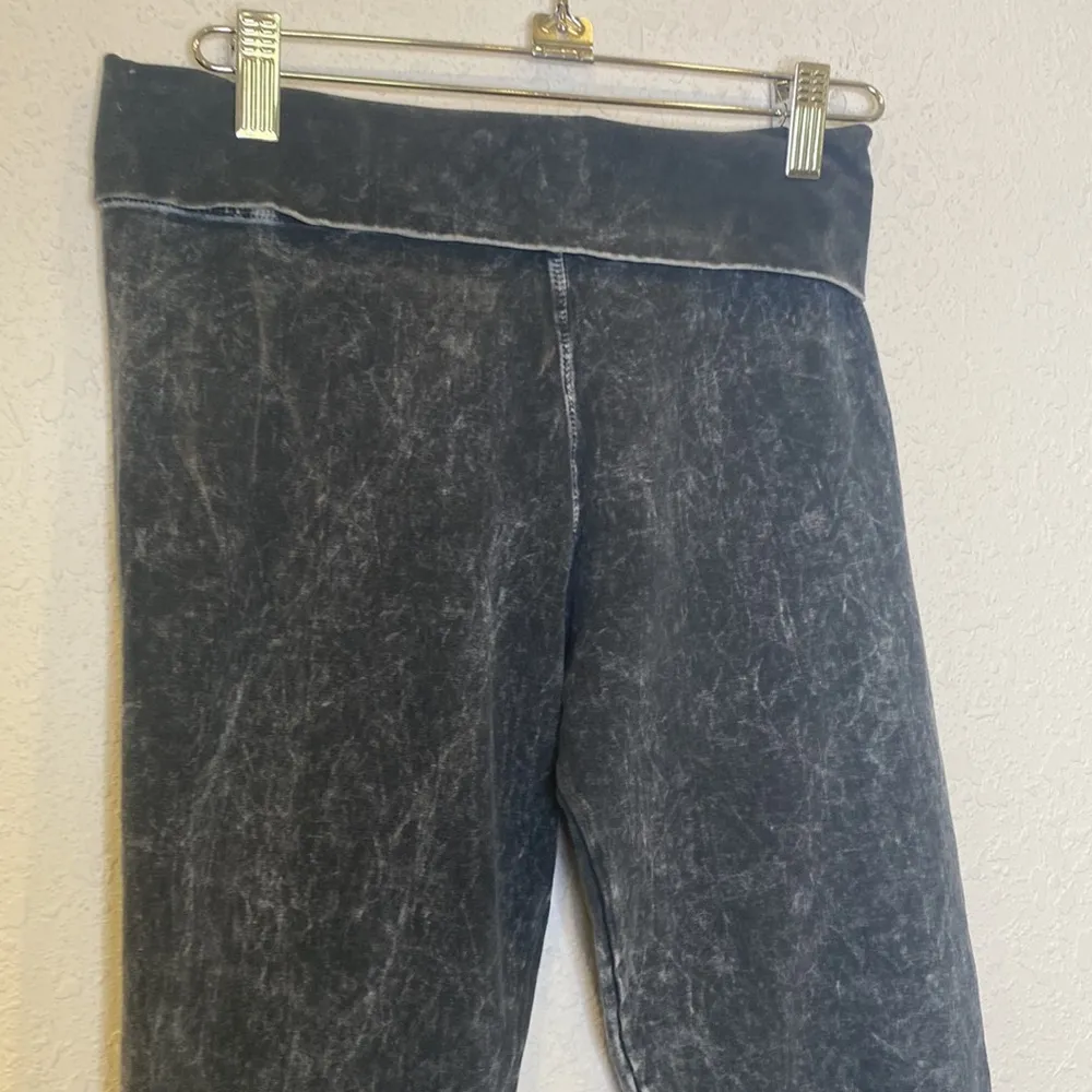 T Party Gray & White Marbled Skinny Stretchy Leggings Sz Sm Cotton Athletic - Image 2
