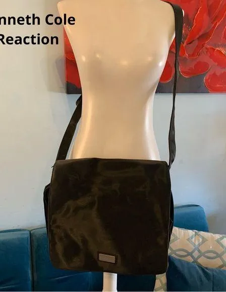 Black Kenneth Cole Reaction Shoulder Bag - Image 2