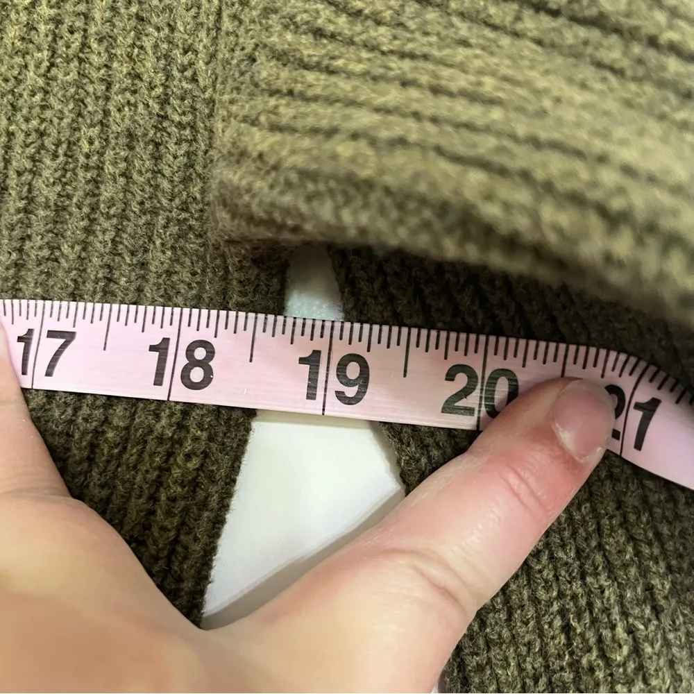 Women’s Madewell High‎ Low Cropped Ribbed Sweater Size XXS Olive Green Crewneck - Image 4