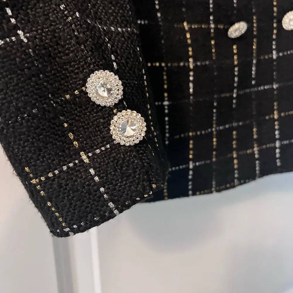 Elegant Black Checkered Double-Breasted Blazer - Image 2