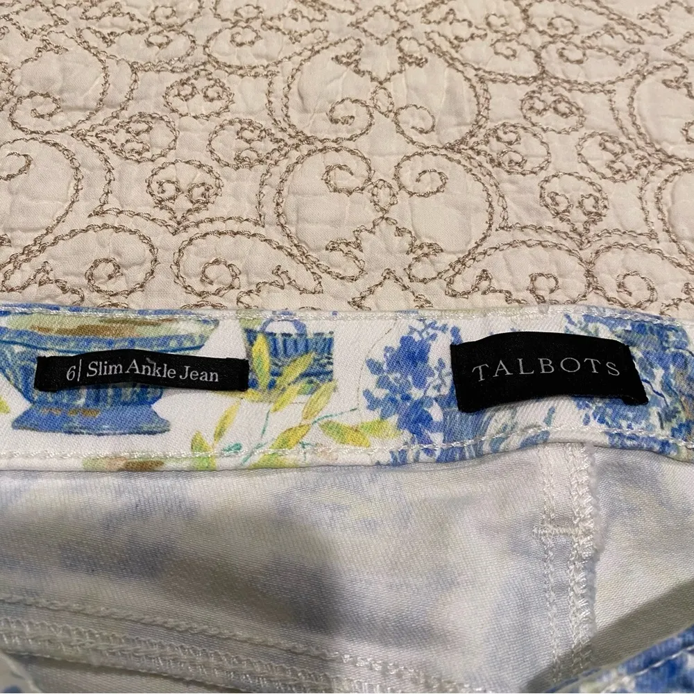 Talbots Slim Ankle Women’s Jeans Size 6 - Image 2
