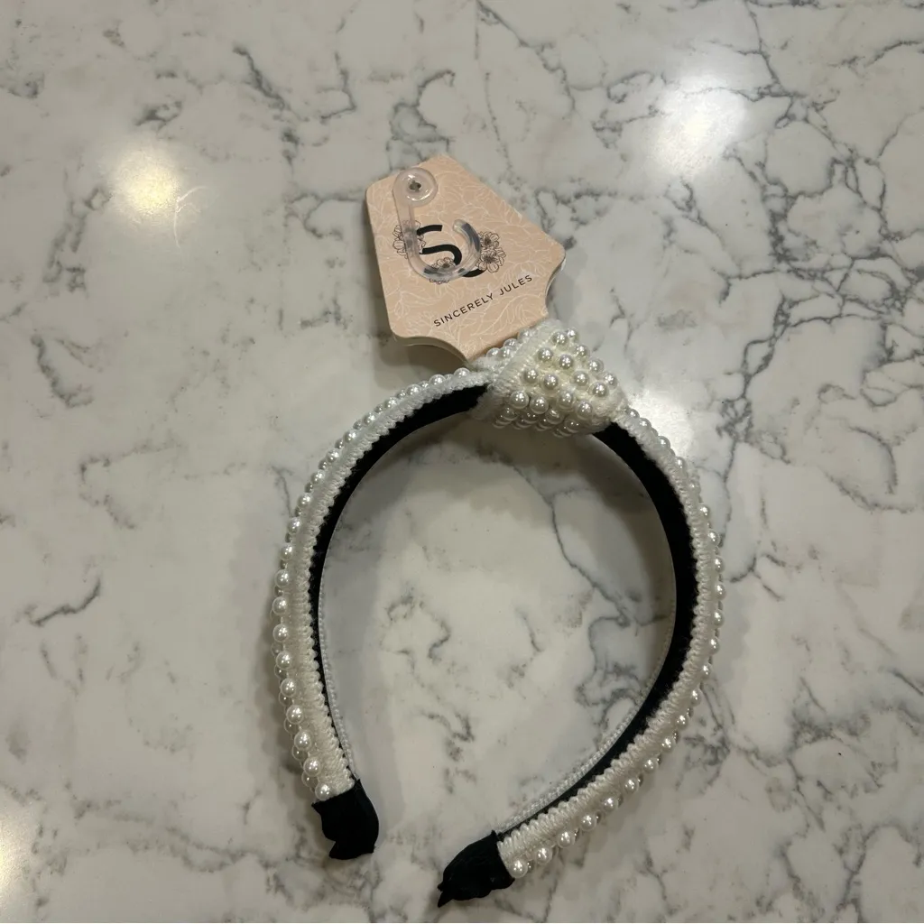 NWT Sincerely Jules White Faux Pearl Headband - Image 2