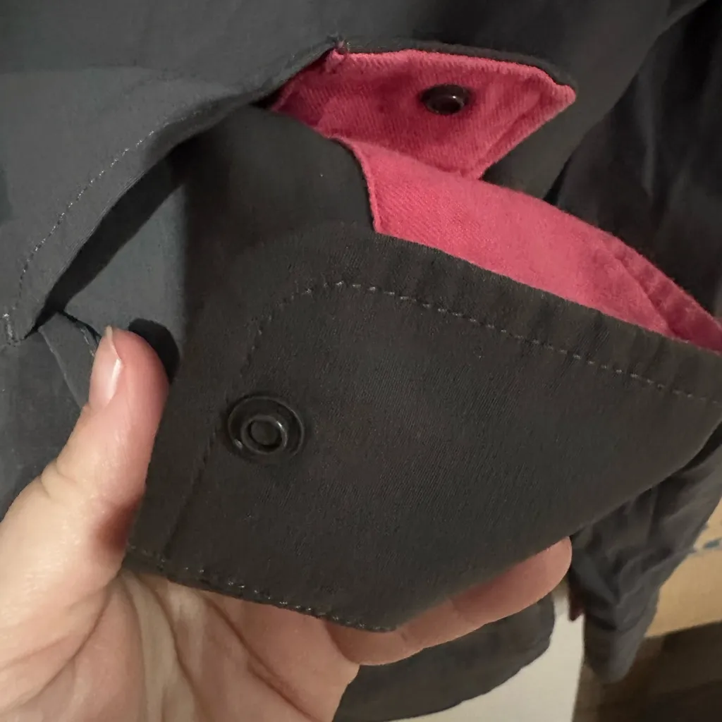 The North Face Women's Black Ski Jacket with Pink Hood - Image 4