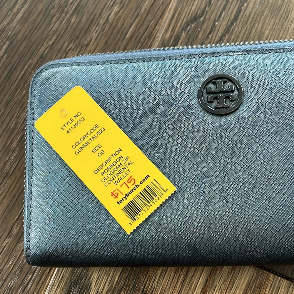 Tory Burch Robinson zip Continental wallet - Image 2