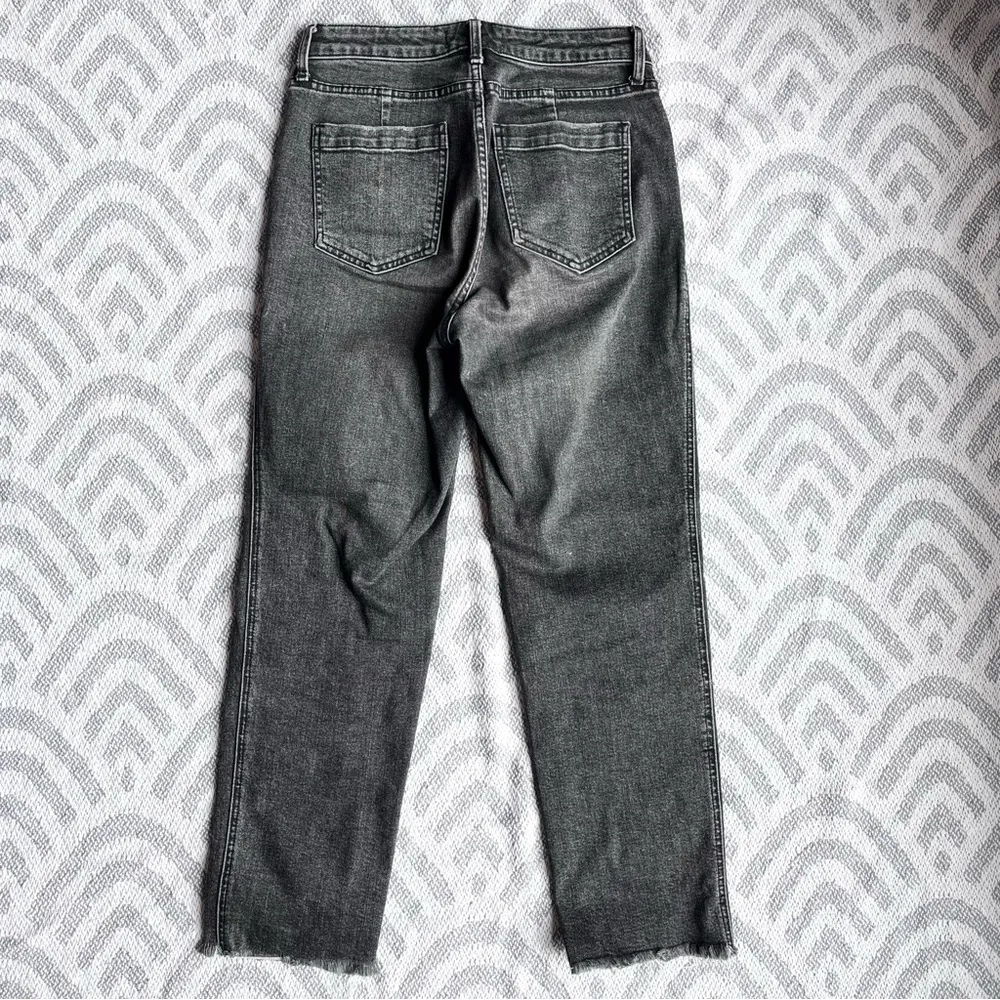 // WE THE FREE High Rise CVRY Cropped Straight Leg Black Jeans 28 - Image 4