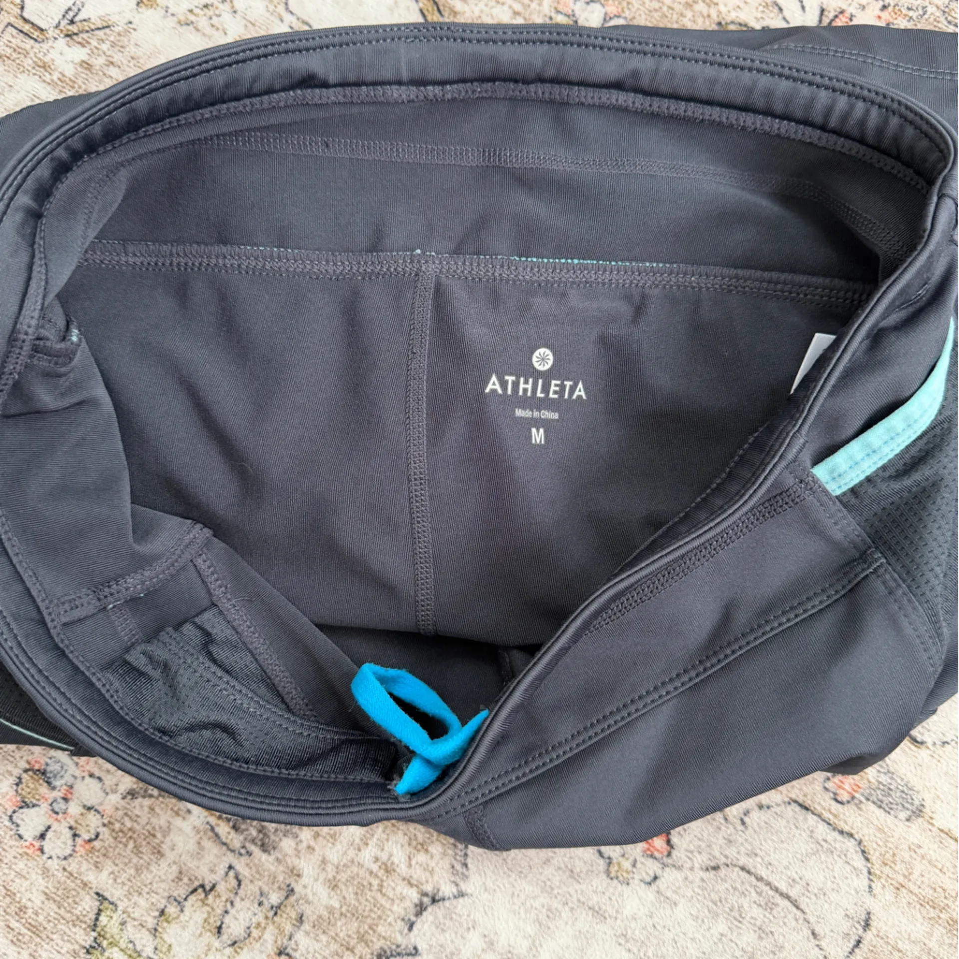 Athleta Gray Presto Athletic Bike Shorts - Image 2