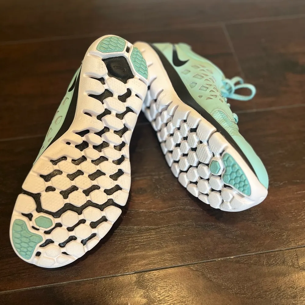 New baby blue Nike sneaker - Image 4