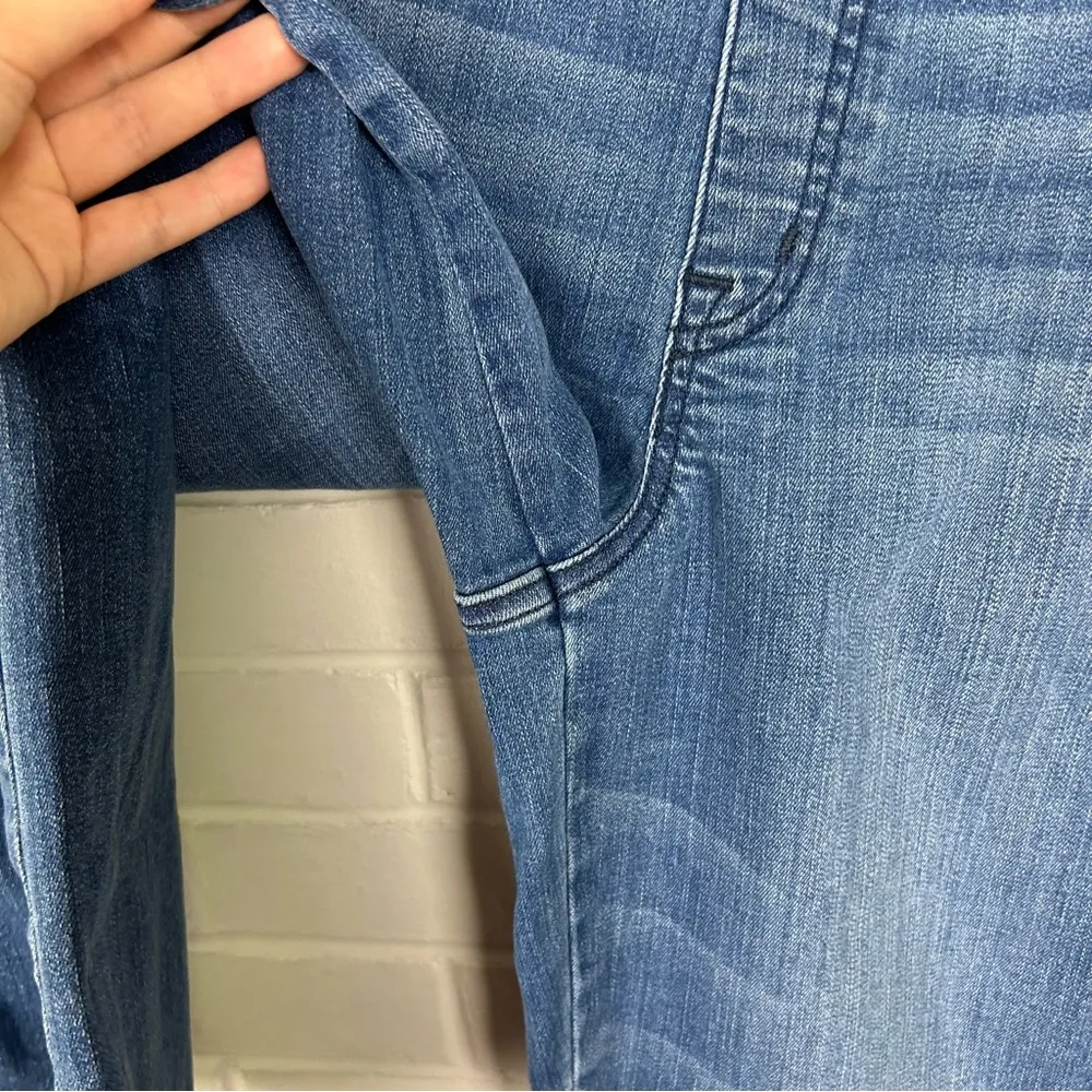 SPANX Comfort Waist Mini Flare Bootcut Cropped Jeans Size LP - Image 8