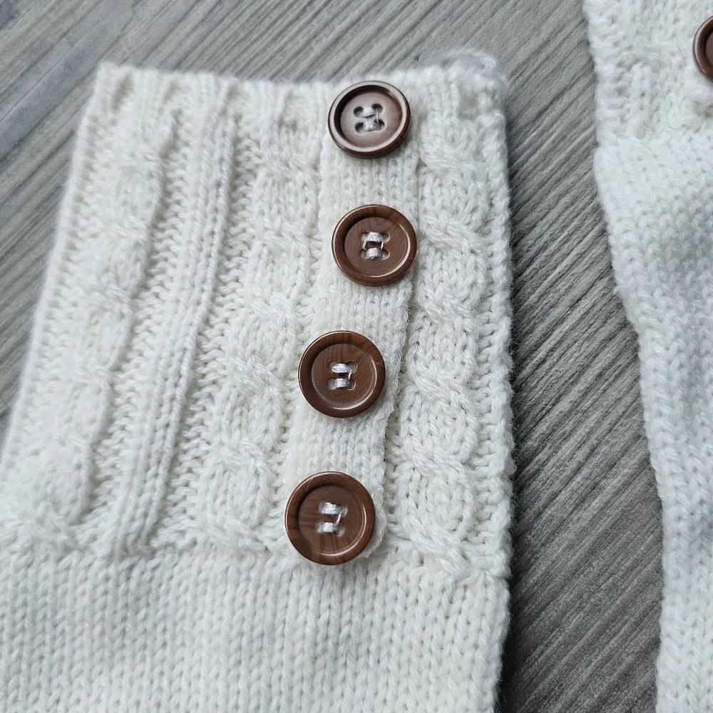 White Knit Gloves with buttons - Image 2