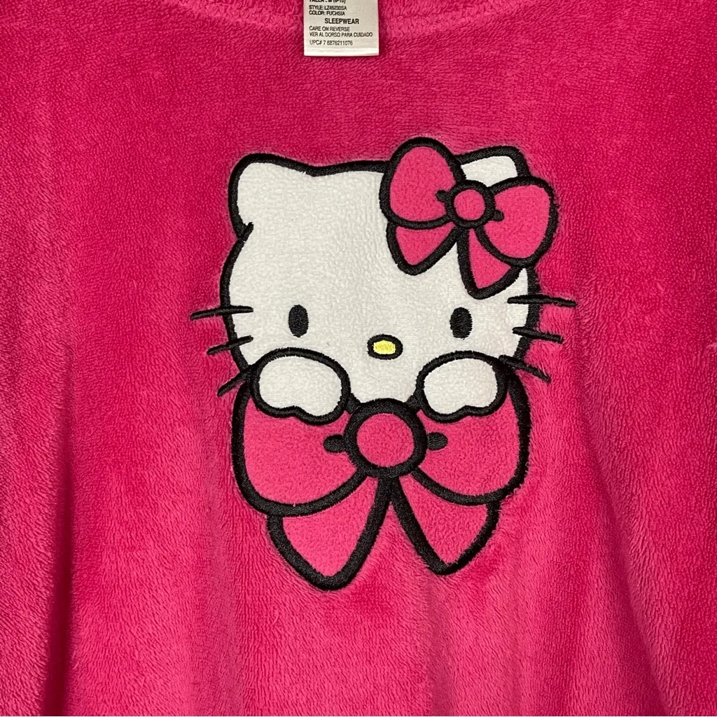 Hello Kitty 2015 Sanrio Hot Pink and White Woman’s Pajama Set Size Medium - Image 3