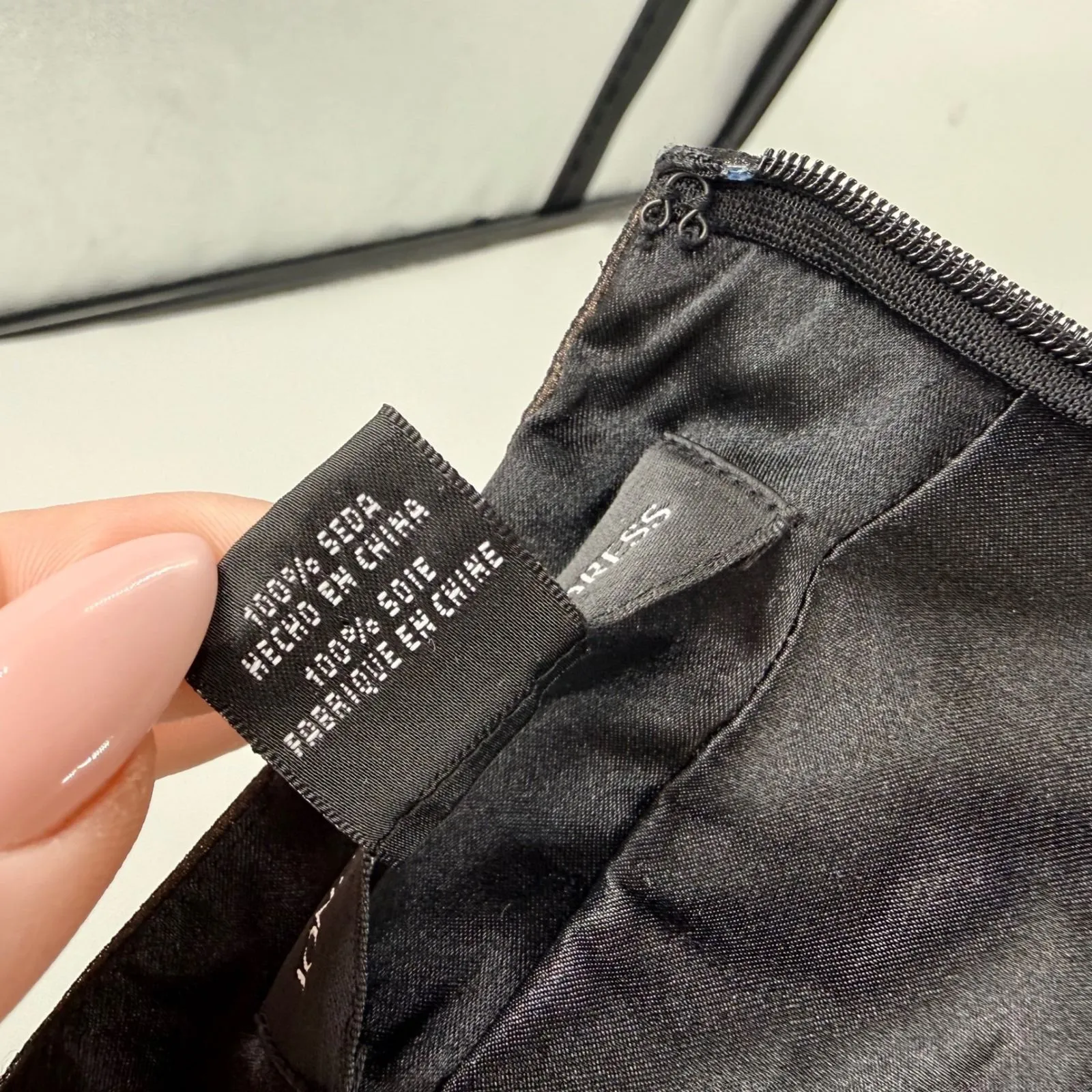 Vtg JONES NEW YORK Black Halter Neck Sheath Dress Silk 10 Dark Fairy Whimsigoth - Image 9