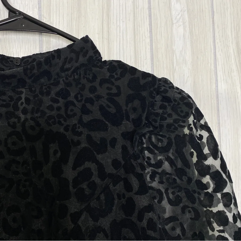 Zara Organza Velvet Animal Print Puff Sleeve Top size M Medium - Image 8