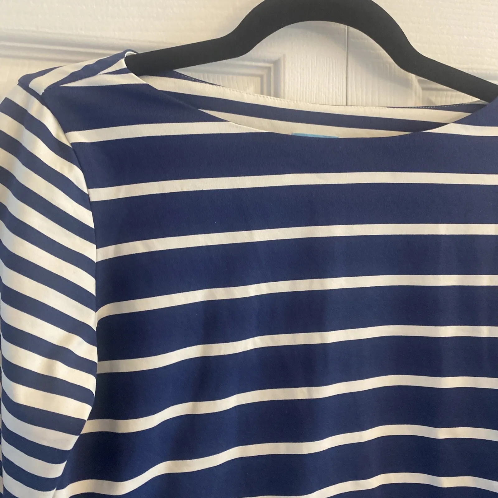 J McLaughlin Womens XS Navy Boat‎ Neck Top Catalina Coastal Nautical Euro Resort - Image 3