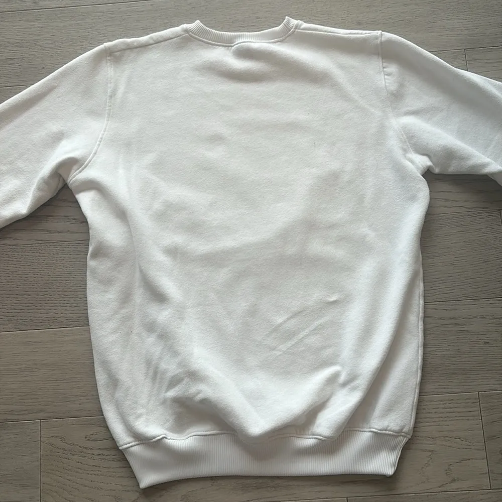 Nike White with Red/Maroon Nike Swoosh Pullover Crewneck Sweatshirt Small - Image 6