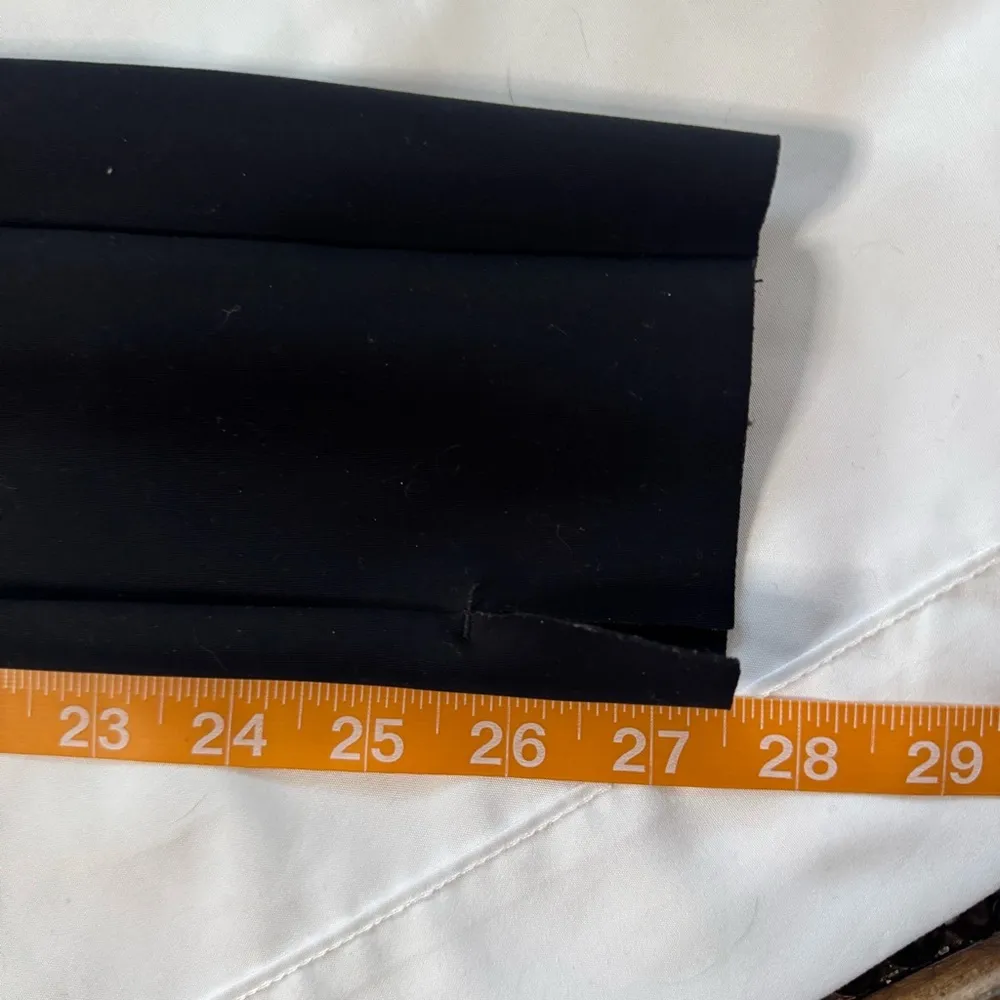 Athleta Stellar Tight Black Size XS Zip Pockets Gym Legging Athleisure High Rise - Image 9