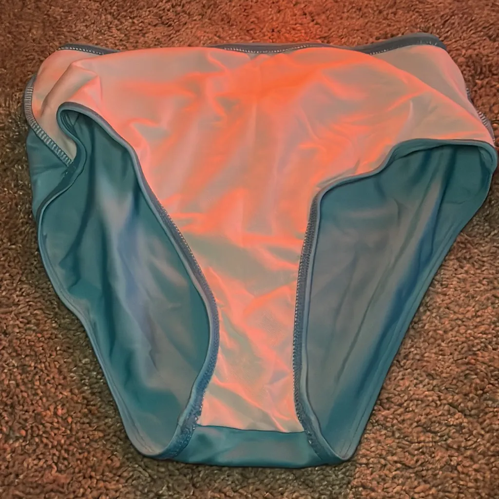 2/$30 New high waisted aqua swim bottoms max coverage M - Image 4