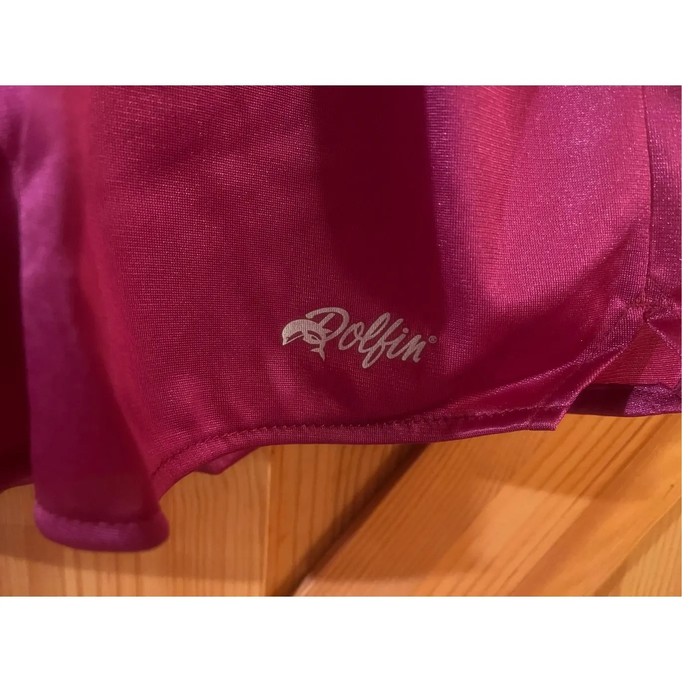 Dolfin shorts maroon Nwt size medium (6047) - Image 2