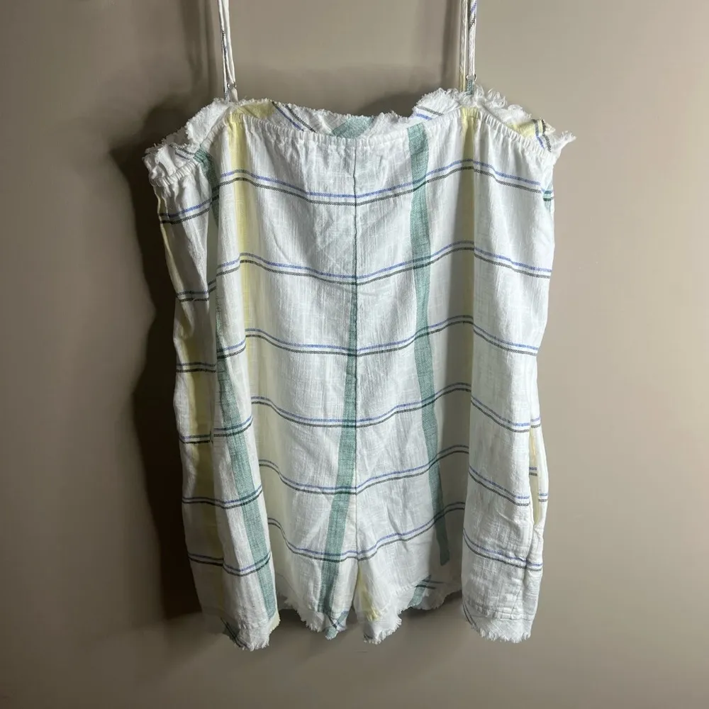 Urban Outfitters romper small - Image 4