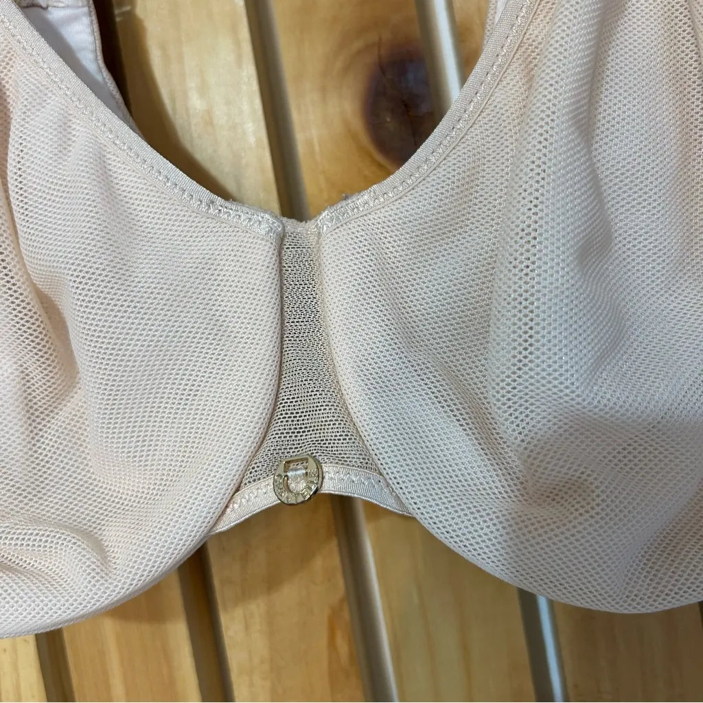 Chantelle C Magnifique Seamless Unlined Minimizer Cream Bra Size 34C - Image 2