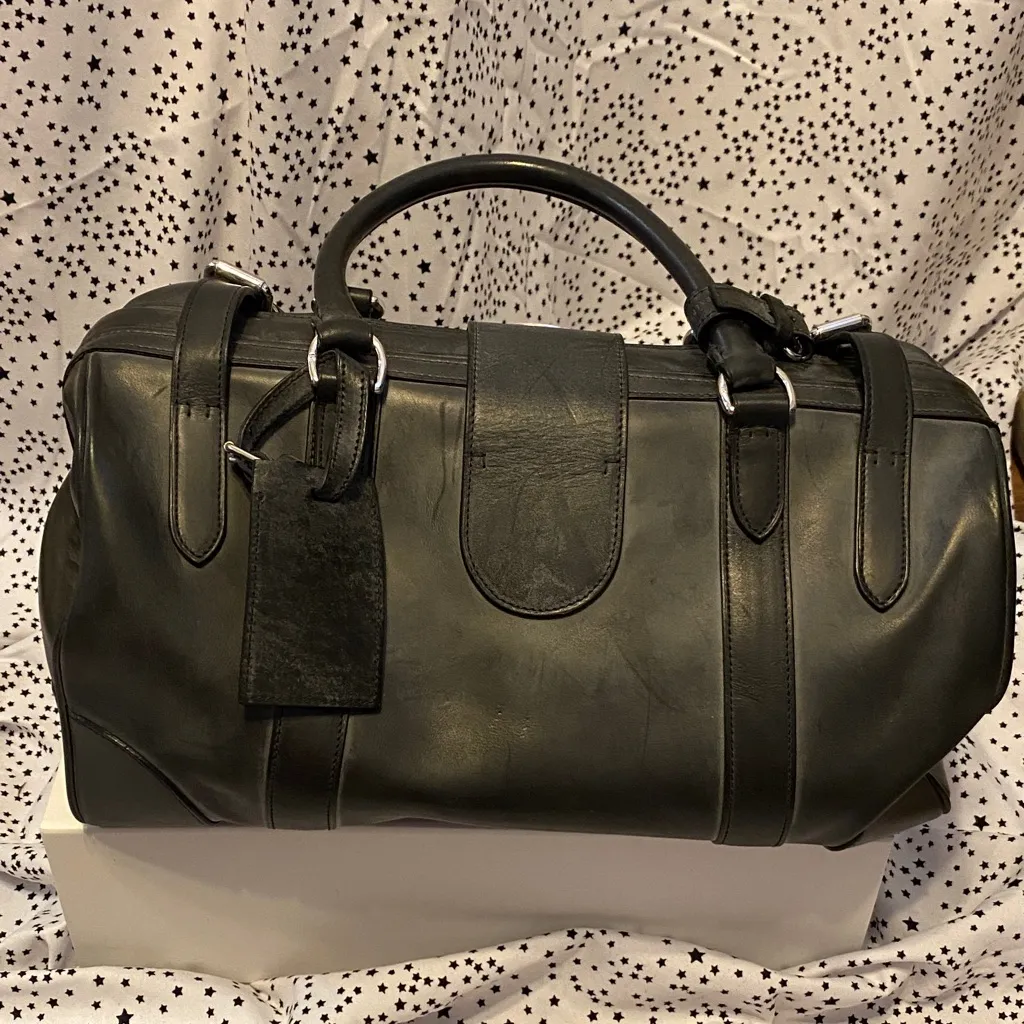 Stylish Black Leather Ralph Lauren The Ricky Bag - Image 2