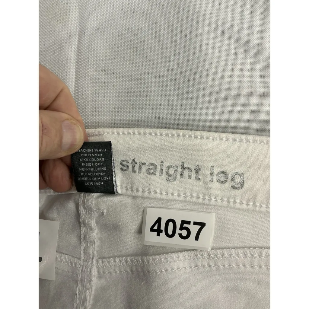 Womans Avenue Denim Jeans 22 Average White Straight Leg Size undefined - Image 4