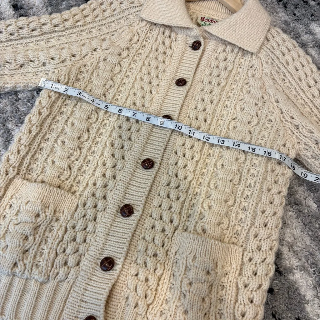 Bonner of Ireland Women’s Hand Knit IrishWool Sweater Button Down Pocket Medium - Image 6