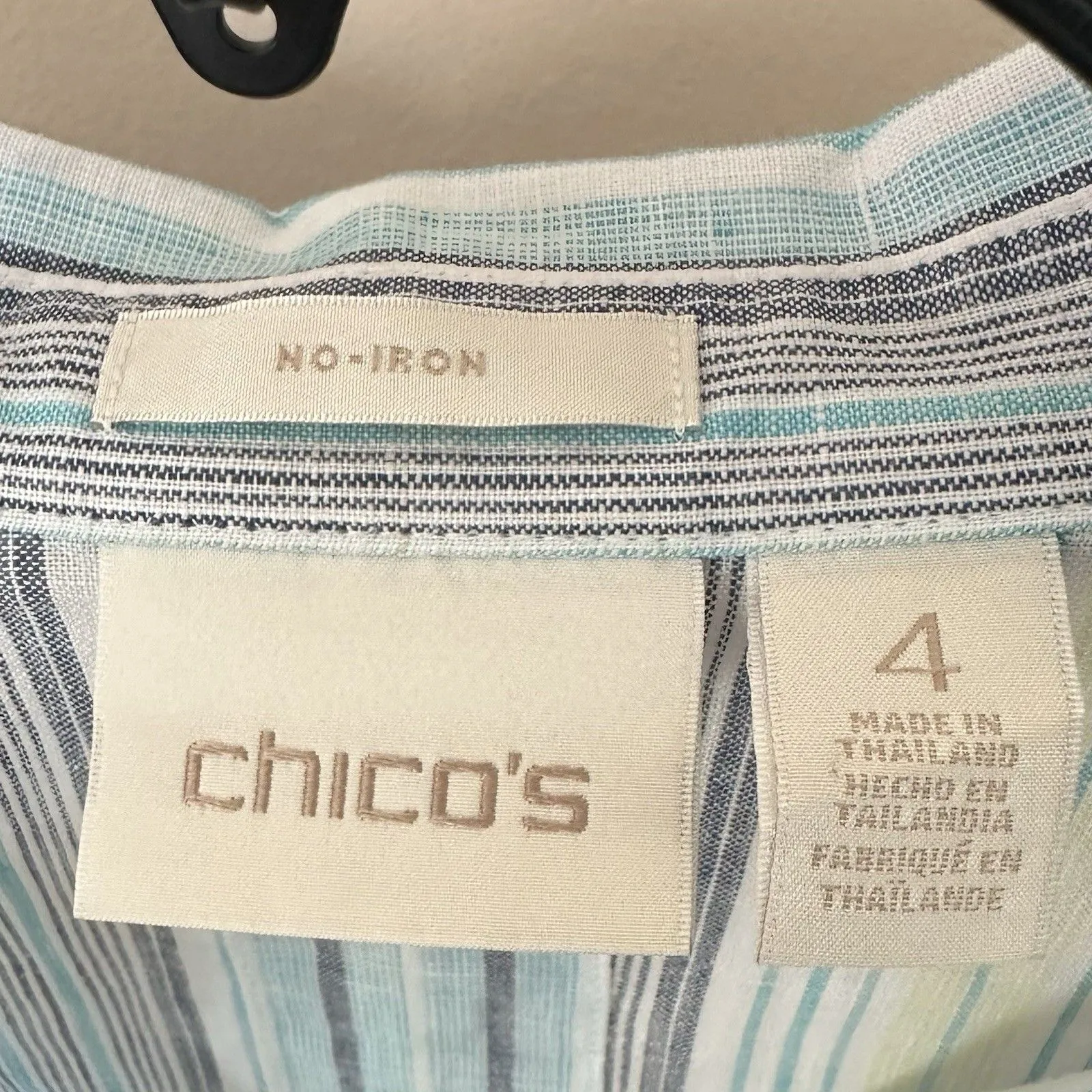 Chico's No-Iron 100% Linen Top Womens 4 2X  (20-22) Chevron Striped Blue Button - Image 2
