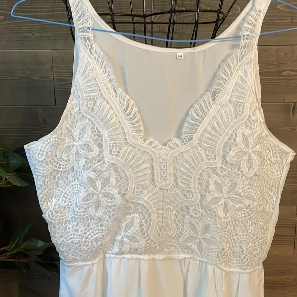 Stunning, white sleeveless lace maxi sundress Size undefined - Image 2